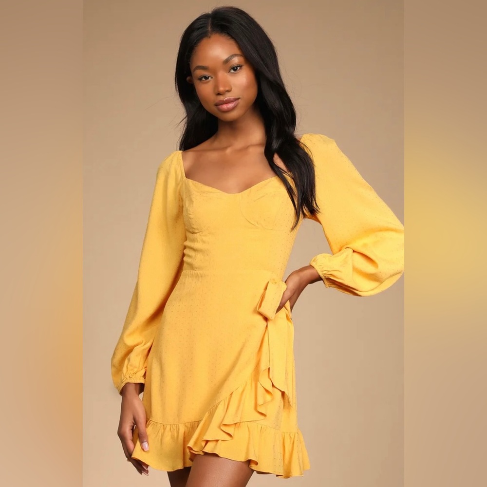 LuLu's Ballon Sleeved Ruffled Mini Dress